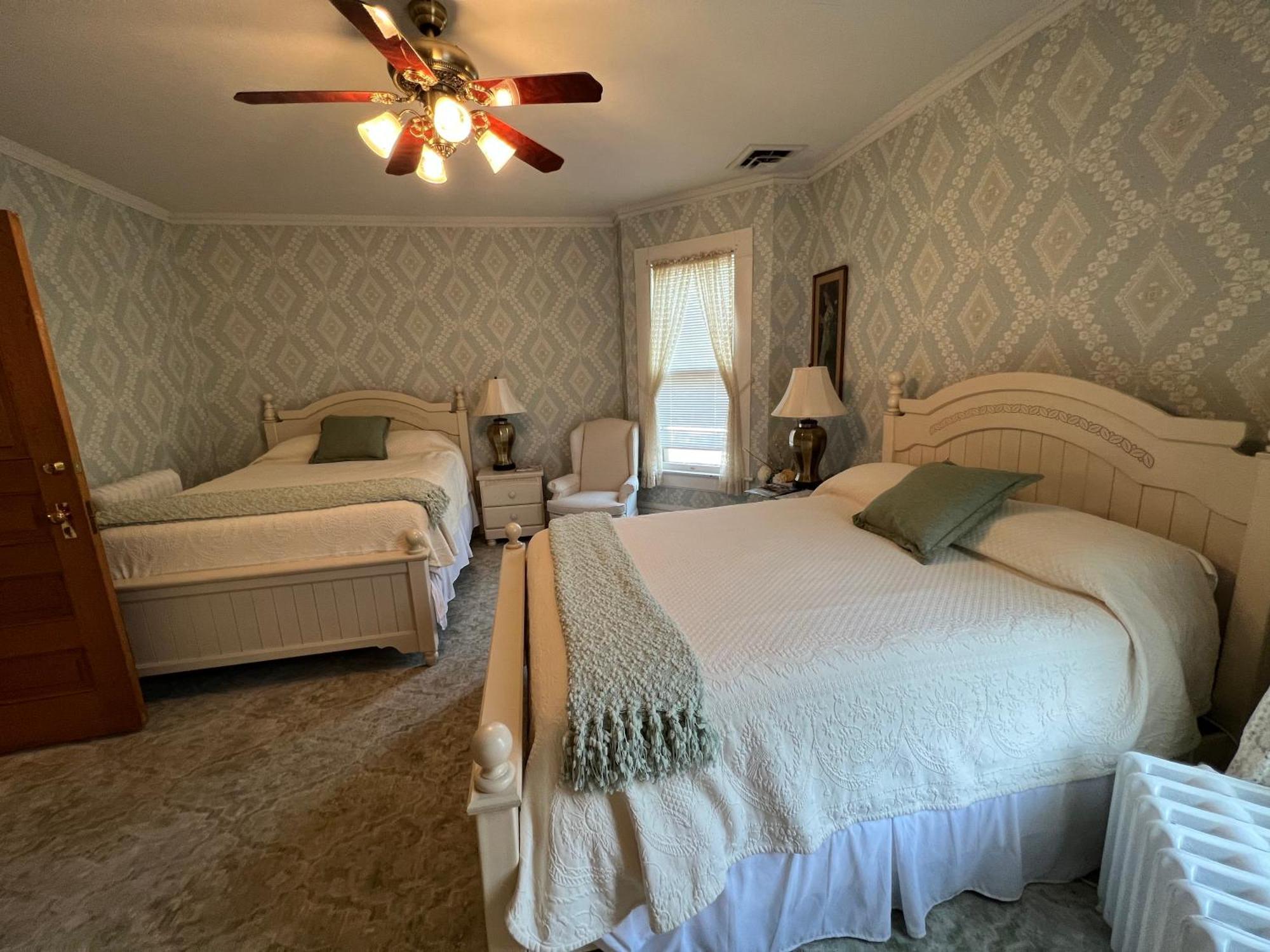 The Coppes House Bed And Breakfast Nappanee Extérieur photo